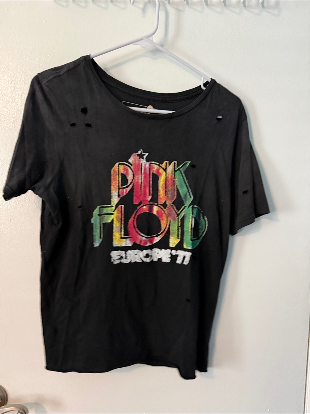 Pink Floyd Black Tee with Rainbow Colored Graphic